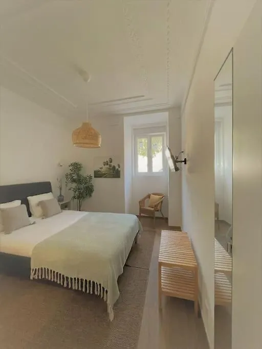 Charming Apartment With Pateo - Rituals&Routines Lisboa 0*,  Portugal